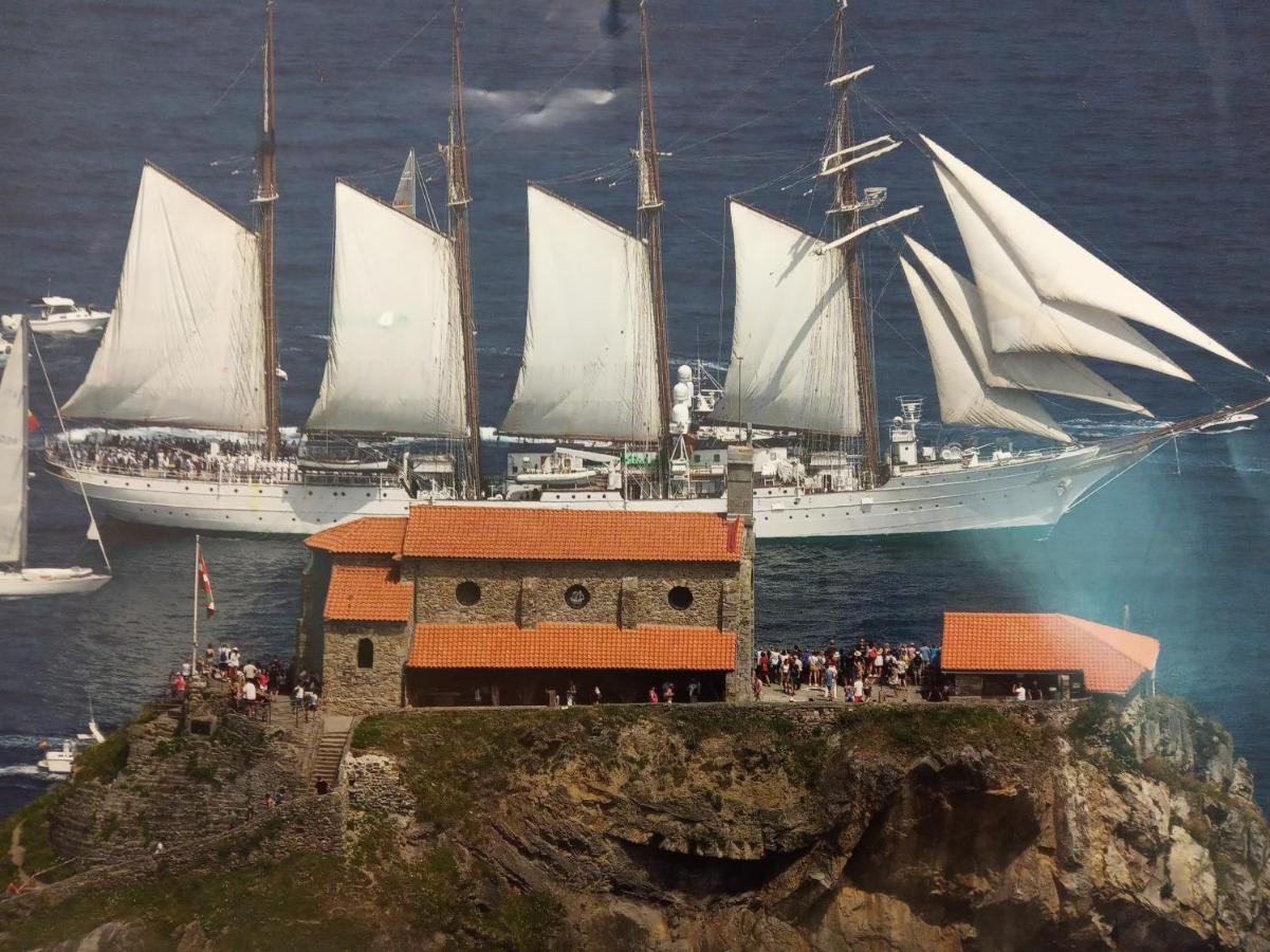 Etxaetxe La Casa Del Parque Apartment Bermeo Bagian luar foto